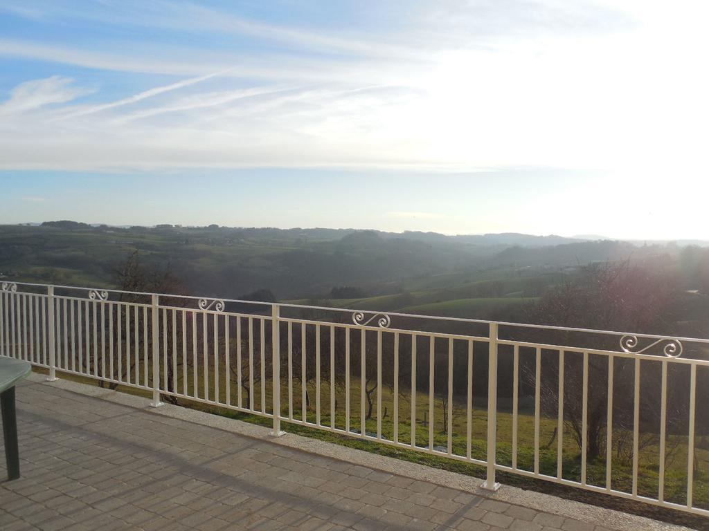 Gite de Carboniès Saint-Félix-de-Lunel Extérieur photo